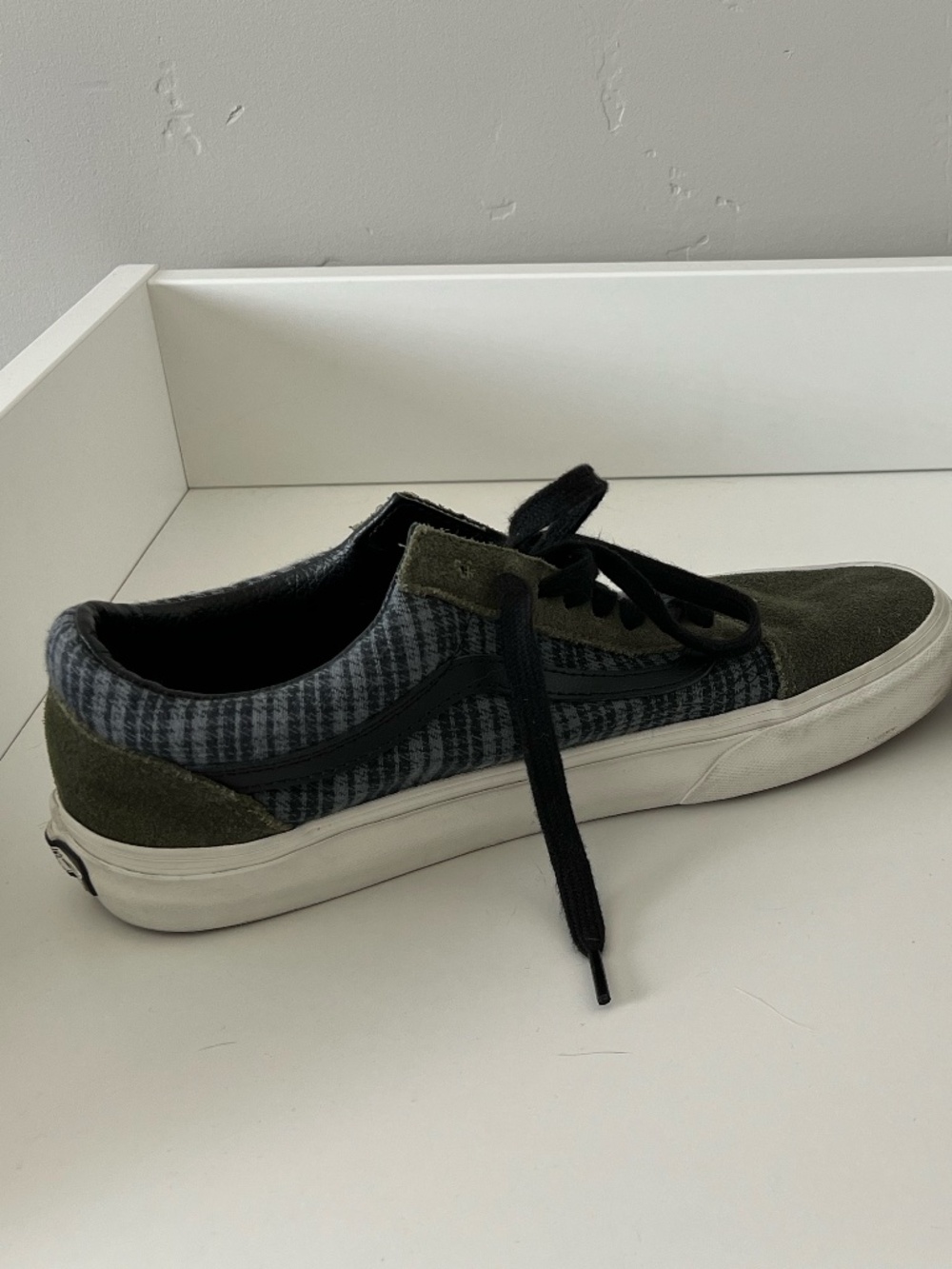 Vans Old Skool Sneakers - Picture 6 of 9